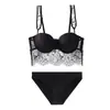 Lingerie sexy estilo francês para mulheres, conjunto de lingerie de renda com cílios, puro desejo, sutiã tomara-que-caia para seios pequenos para realçar o volume, com um lindo design nas costas