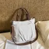 Bolso Cruzado Casual Color Marfil y Marrón con Correa Ajustable Bolso Ligero para Hombro Salida de Compras Hermana Artística