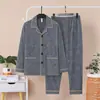 En stock En stock Estilo Nuevo Invierno Doble Cara Polar Jacquard Cárdigan Solapa Pijama para Hombre Lujo Ligero Manga Larga Ropa de Casa Ropa Exterior