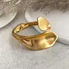 Pulseras metálicas de hoja cruzada europeas y americanas, brillantes y mate, pulseras estilo minimalista ins, joyería de diseño de nicho al por mayor