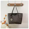 Bolsa Tote Moderna para Viajar para Mujer 2025 Nueva Moda Bolso de Hombro con Letras Gran Capacidad Bolso de Mano