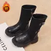 Botas de Cavaleiro com Fivela Estilo Britânico para Meninas 2026 Novas Botas de Meia-Canela com Plush para Meninas Botas Longas Quentes de Solado Grosso