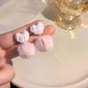 Brincos de Urso com Laço Marrom Estilo Academia Americana para Mulheres Outono e Inverno Brincos Únicos de Alta Qualidade Brincos Fofos de Veludo