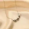 Collar con Colgante de Perla Artificial de Diseño de Nicho Transfronterizo de Amazon para Mujer, Cadena de Acero Inoxidable de Lujo Ligero de Gama Alta, Venta al por Mayor