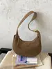 Bolso de hombro elegante y casual, nuevo bolso de hombro tejido de color liso, bolso tote moderno y versátil, bolso en forma de media luna, al por mayor