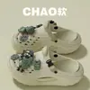 Zuecos de dibujos animados para mujer, nuevo calzado de verano para exteriores 2026, antideslizantes, transpirables, con tacto suave, sandalias cerradas de EVA para hombre