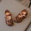 Zapatos Mary Jane Retro de Corte Bajo Birkenstock con una Sola Tira para Niñas 2026 Otoño Nuevos Zapatos Franceses para Conducir Zapatos Planos de una Sola Tira