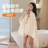 Toalla de baño, Gorro para secar el cabello, Juego de tres piezas, Suave, Absorbente, No suelta pelusa, Top tipo tubo, Tamaño grande para adultos, Douyin Pinduoduo