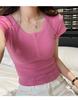 Top de Manga Curta com Botões e Bojo no Peito, Costas Bonitas, Não Precisa de Sutiã, Camiseta Relax, Caimento Justo, Adequado para Usar Sozinho ou em Camadas, Deixa Você Mais Magra e na Moda