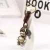 Chaveiros Criativos para Homens e Mulheres, Pequenos Presentes, Chaveiros de Liga Desenho Animado Retrô Tecidos à Mão em Couro de Vaca, Pingentes de Chave