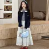 Colección de otoño: ropa nueva para niños para niñas, que incluye un cárdigan de punto y una camisa, un conjunto de dos piezas con una camisa de cuello