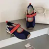 Sapatos femininos Mary Jane estilo balé com velcro e aumento interno de altura, modelo novo 2026, sola macia, confortáveis para os pés, sapatos de corte baixo de tira única