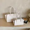 Bolso Tote de Gran Capacidad Estilo Minimalista Transfronterizo para Mujer, Bolso de Mano Retro de Alta Gama para Viajes Diarios, Bolso Ala para Mujer, Bolso Grande