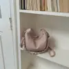 Bolsas de grife exclusivas para mulheres, nova bolsa transversal vintage de verão de 2026, comércio exterior transfronteiriço, bolsa de corrente de alta qualidade estilo dumpling