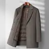 Outono e Inverno Novo Casaco Masculino de Lã de Comprimento Médio de Lã de Dupla Face Casaco Masculino com Forro Removível Corta-vento Espessado para Meia-Idade