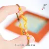 Pulsera de Cuerda Trenzada Marrón Retro con Cadena de Peces Koi Dorados Brillantes 24K y Diamantes Cepillados - Mismo Estilo que la Tienda de Oro Puzuo para Mujeres
