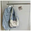 Bolsa Pequena Tendência Feminina 2026 Nova Casual Estilo Coreano Moda Bolsa de Mão Bolsa Transversal Simples de Ombro Único Bolsa de Bolinhas