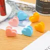 Pequeño clip de color amor pequeño clip corazón de niña linda accesorios de plástico clip decorativo carpeta se puede imprimir logo