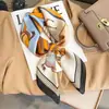 Novo Estilo Lenço de Seda Moda Feminina Versátil 70 Quadrado Estilo Coreano Lenço de Proteção para o Pescoço Primavera e Outono Lenço Retrô Gravata para Bolsa