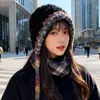 Chapéu de Pelúcia com Franjas Estilo Coreano para Mulheres, Chapéu Lei Feng Colorido para Outono e Inverno com Proteção Auricular, Gorro de Tricô Quente para Afinar o Rosto