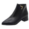 Botas curtas femininas 2021 Outono Novas Botas de cano curto em PU fosco Botas Martin coloridas Salto grosso Botas femininas pontiagudas Atacado