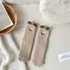 Meias de veludo coral fofas femininas outono e inverno meias de algodão de pelúcia espessadas meias de chão quentes e peludas para dormir em casa inverno