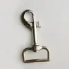 Fábrica de Origen Llavero con Hebilla de Plástico en Forma de P para Mascotas Gancho de Aleación de Zinc con Forma de Cabeza de Toro Hebilla para Perro Proceso de Galvanizado Sin Manchas Metal