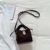Elegante Bolso de Mano para Viajes Diarios para Mujer 2026 Nueva Moda Versátil Bolso Cruzado Muy Popular Bolso Tote Pequeño Bolso Cubo