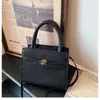 Bolso Cuadrado Pequeño de Nicho Transfronterizo para Mujer 2026 Nuevo Bolso de Moda Bolso de Mano Elegante y Sencillo Bolso de Hombro Único Cruzado de Cuerpo de Moda