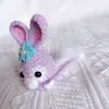 Pequeño animal de ganchillo de lana conejo tumbado patito amarillo zorro amarillo pequeño cerdito Hello Kitty pasador infantil accesorios para el cabello