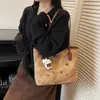 Bolsa Tiracolo Casual de Grande Capacidade para Mulheres 2025 Nova Retrô para o Dia a Dia Bolsa de Axila Bolsa Tote para o Trabalho