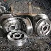Acero Fundido Rueda Sólida de Mina Par Rueda de Vía para Carro Plano de Caminar Unilateral Rueda Sólida Gruesa Sellada a Prueba de Polvo de Mina