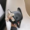 Bolso de Estilo Fresco Pequeño para Mujer Elegante Combinación con Todo Contraste de Color Lazo de Cinta Bolso Cuadrado Pequeño 2023 Otoño Nuevo Estilo Bolso de Mujer