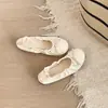 Sapatilhas de Ballet 2026 Verão Novo Estilo Cadarço Laço Raso Calce Fácil Solado Macio Sapatos Individuais para Meninas em Estoque