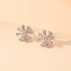 Moda europeia e americana aço inoxidável retenção de cor floret borla terno design de nicho ins titânio aço não desbota floret terno