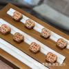 Sândalo Desenho Animado Biscoito Acessórios DIY Pulseira Brincadeira Colar Pingente de Contas Acessórios de Joias de Sândalo