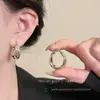 Aretes de Aro Retorcido Metálicos Cruzados para Mujer, Aretes de Diseño Único de Nicho, Aretes, Lujo Accesible y Aretes de Gama Alta