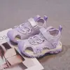 Sandálias Infantis com Biqueira Fechada, Sandálias de Princesa, Novo Estilo Verão 2026, Sapatos Vazados Confortáveis, Sandálias de Praia Respiráveis da Moda para Meninas