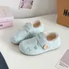 Pantuflas de peluche Boken de suela plana para mujer, nuevo modelo popular de invierno 2026, pantuflas tipo slip-on estilo Birkenstock 88-7509