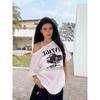 Playera Top de Manga Corta con Hombros Inclinados y Estampado de Letras Fuera del Hombro Algodón Puro Manga Corta Camiseta Mujer Fuera del Hombro Marca de Moda de Hong Kong Verano