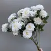 Boda Estilo Bosque Blanco Nueva Decoración de Boda Flores de Seda Artificiales Arreglo Floral de Rosas Blancas Decoración de Pared de Fondo