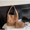 2026 Nuevo Bolso Cubo de Lana Otoño Invierno Gran Capacidad para Viajes Diarios Bolso de Hombro Único Bolso Madre-Hijo Bolso Tote de Estilo Coreano Perezoso para Mujer