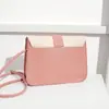 2022 Versión coreana de la nueva bolsa para teléfono móvil de mujer, bolsa colgante pequeña personalizada, bolso bandolera pequeño, bolso cuadrado pequeño de estilo fresco, venta al por mayor