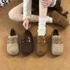 Sandalias Birkenstock estilo coreano, corte relajado, hebilla metálica retro, para mujer 2026, zapatos planos totalmente cerrados, suela suave, punta poco profunda, adecuados tanto para interior como exterior, y para ir al trabajo
