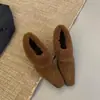 Zapatos peludos de nuevo estilo, planos de punta fina retro franceses de nicho, cálidos y forrados de felpa para otoño e invierno