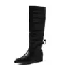 Botas de Caballero de Cuero de Vaca Completo con Pliegues y Lazo de Piernas Largas Chica Atractiva Invierno 2026 Primavera Tacón Bajo Punta Puntiaguda Cuero Genuino Caña Alta Botas Largas Mujer