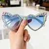 Nuevas Gafas de Sol con Forma de Corazón Incrustadas de Diamantes Transfronterizas de Amazon 2025 para Hombres y Mujeres Moda de Fiesta Adelgazantes Estilo Europeo y Americano