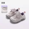 Zapatillas de malla para niñas, zapatillas deportivas para niños, nueva colección primavera/otoño 2026, zapatillas gruesas estilo estudiante, zapatos casuales transpirables y versátiles para niñas