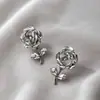 Brincos de agulha de prata, design de alta costura, zircônia rosa, estilo levemente doce, requintados, elegantes, doces, luxo leve, versáteis e estilosos
