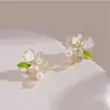 Pendientes de botón de flor blanca francesa de alta calidad, esmalte, pendientes de gota de agua de Gardenia, pendientes de nuevo temperamento de socialité